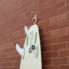 surfdek_wooden_surfboard_hanger_3