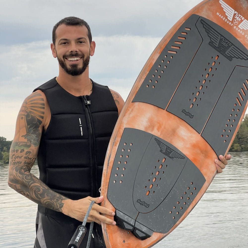 surfdek_traction_flyte_dek_wake_surf_2_square surfdek_traction_flyte_dek_wake_surf_2_square