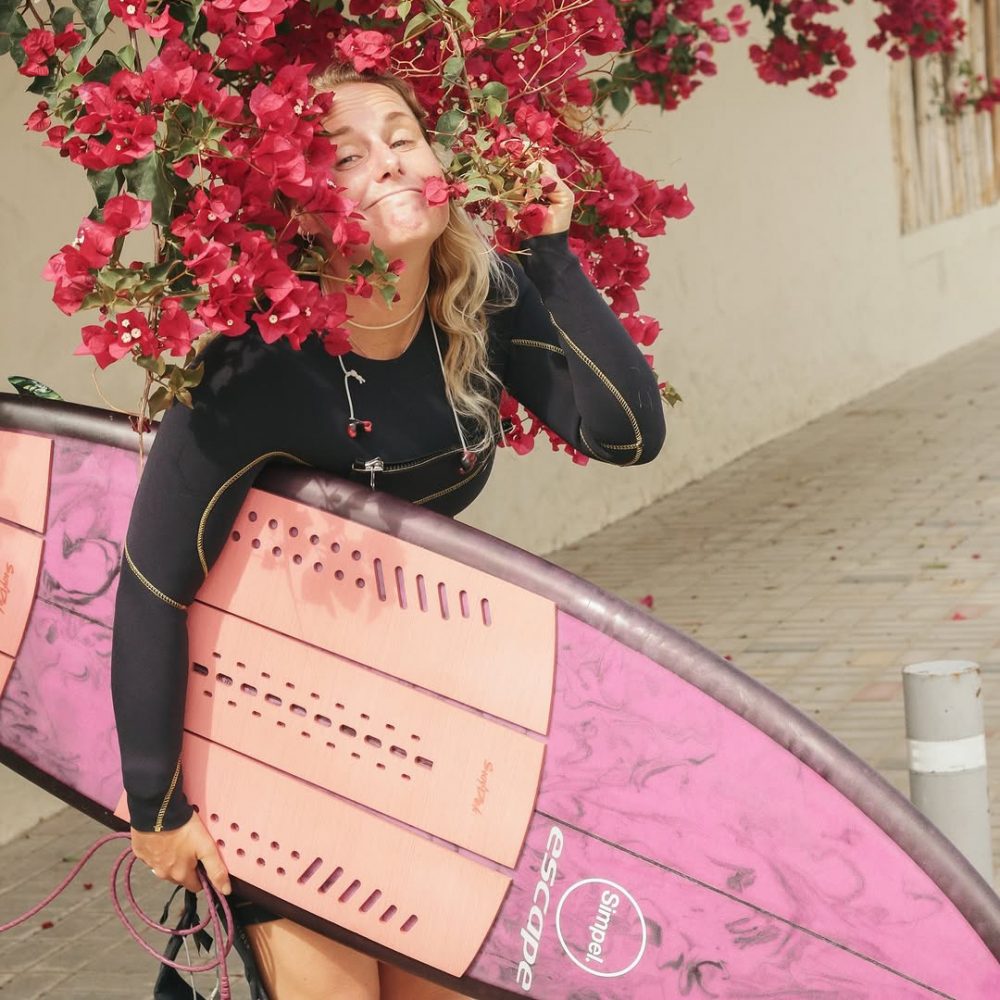 allannah_brown_surfdek_4 allannah_brown_surfdek_4