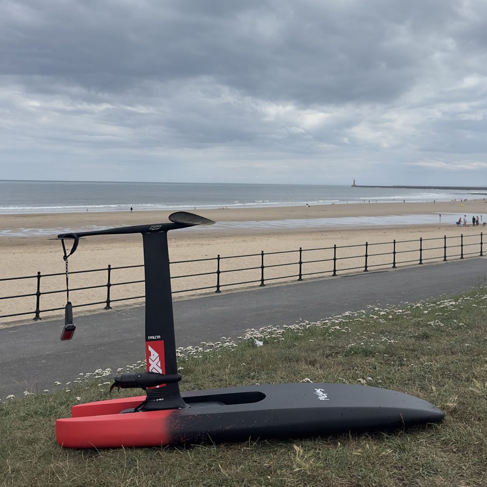 surfdek_trench_board_foil_assist_1 surfdek_trench_board_foil_assist_1