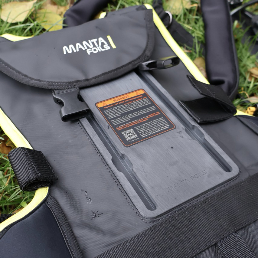 manta_foils_manta_back_pack_universal_foil_assist_backpack_surfdek_square_6 manta_foils_manta_back_pack_universal_foil_assist_backpack_surfdek_square_6
